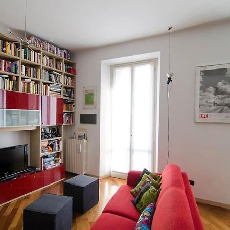 Quiet & Bright In A Sparkly District! Apartment Милано Екстериор снимка