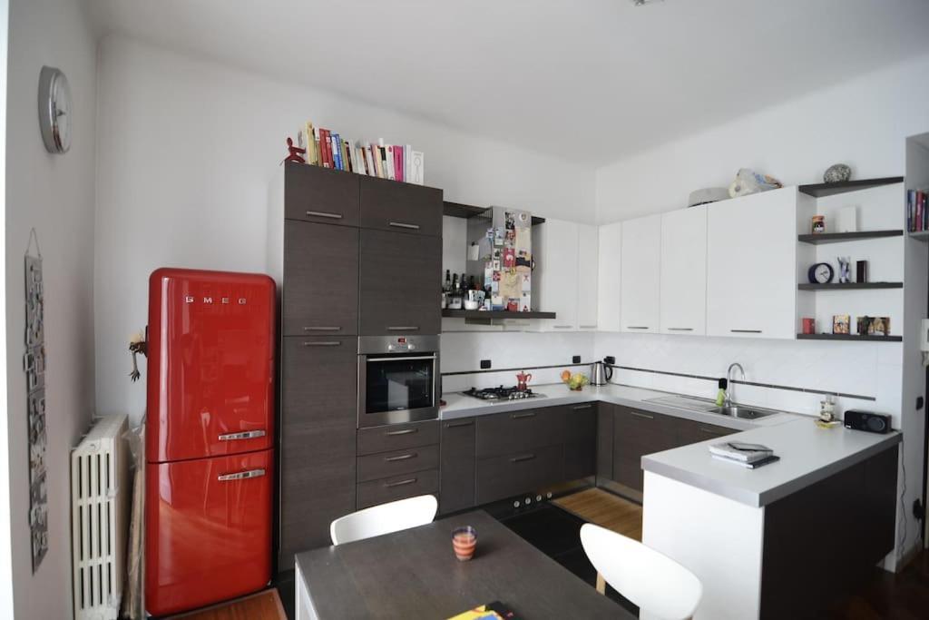Quiet & Bright In A Sparkly District! Apartment Милано Екстериор снимка